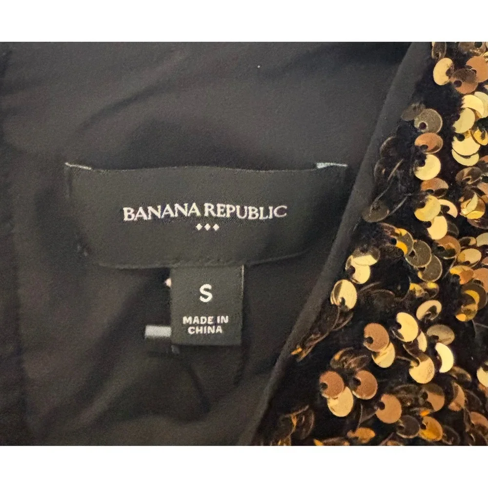 NWT Banana Republic 2PC GOLD Women‎ Sequin Skirt & Top Size S - Picture 2 of 9